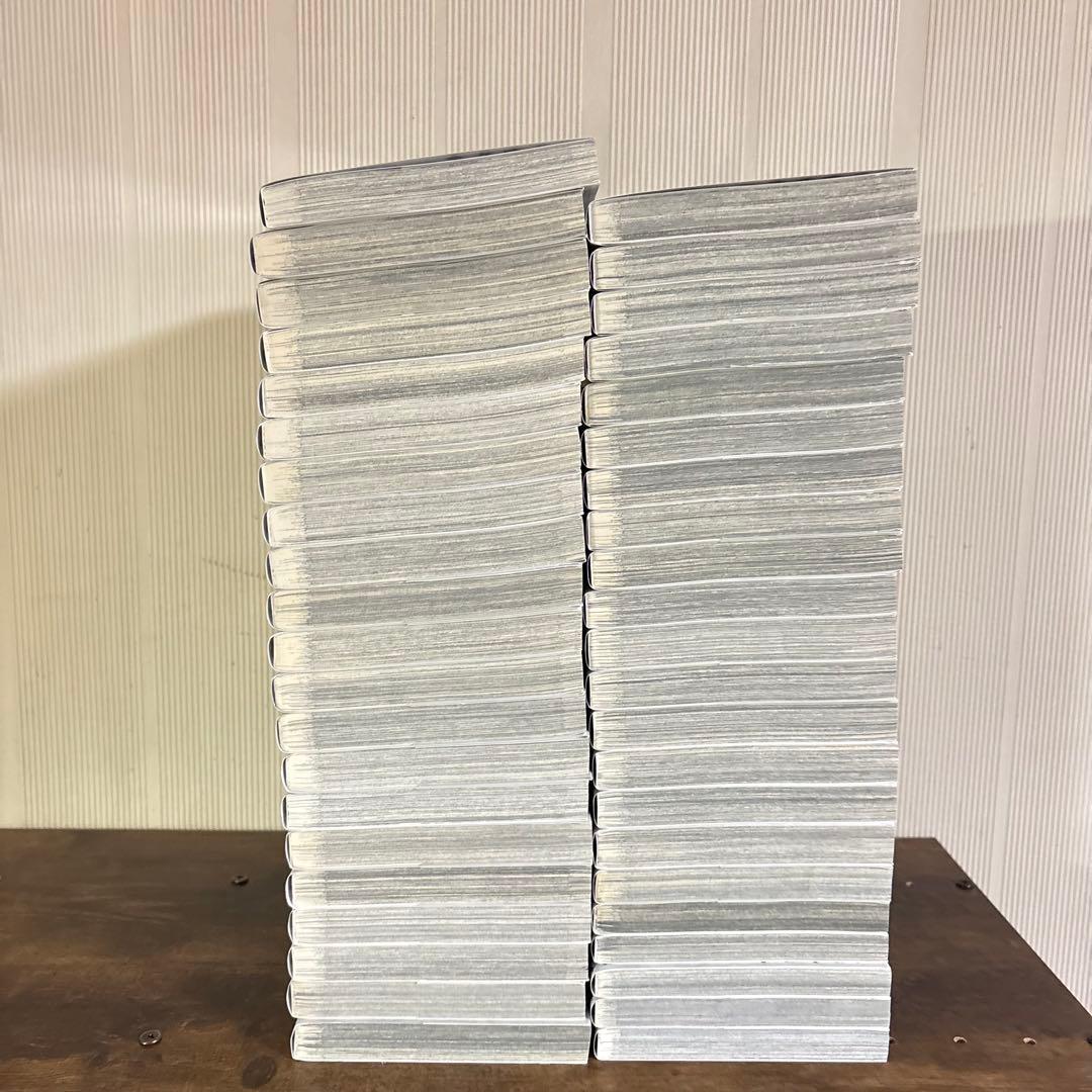 美品　新装版ベルセルク1〜43巻　全巻セット