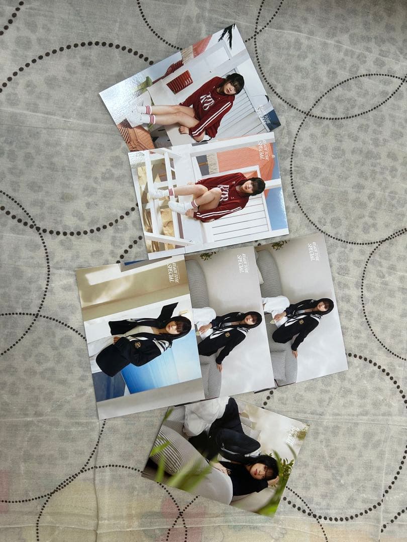 ツウィ うちわ ポスター アルバム aboutzu ラントレ まとめ売り