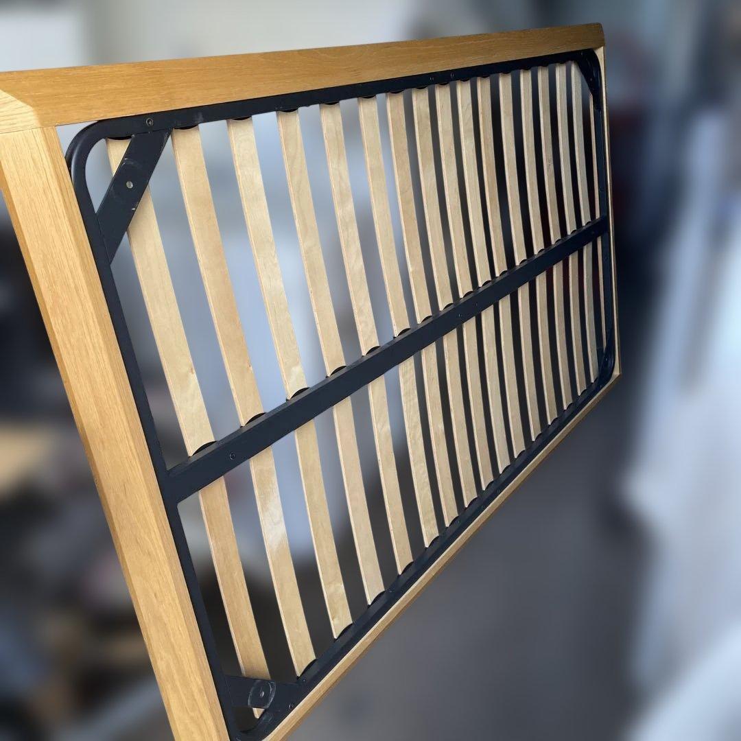 近隣地域限定送料無料❗️無印良品・木製ベッドフレーム オーク材突板　セミダブル