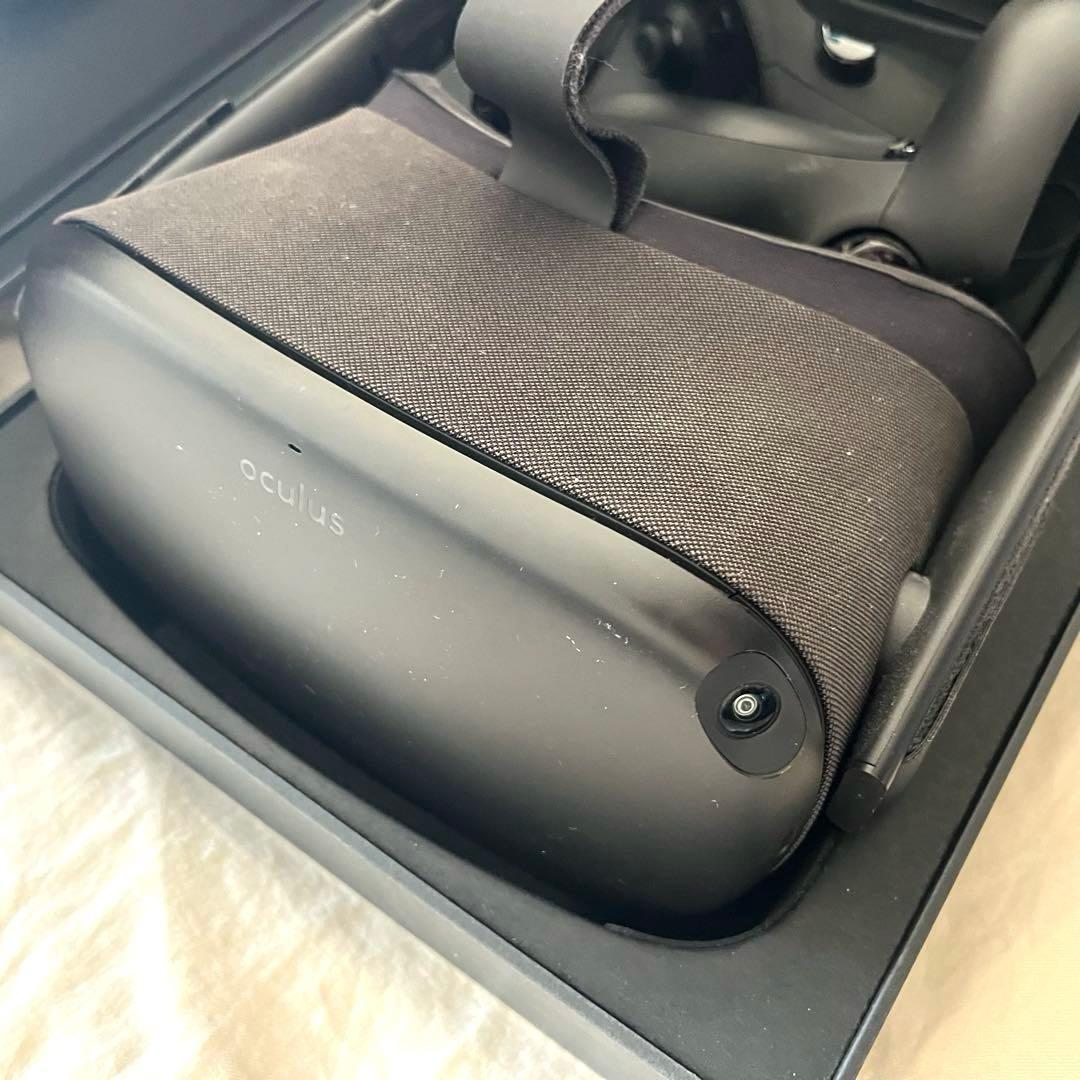 【送料込み】 Quest 64GB VRヘッドセット