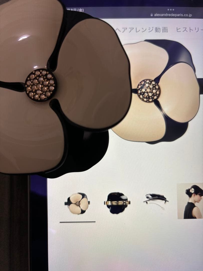 【新品未使用】アレキサンドルドゥパリ　カメリアバレッタ大型LISERAI8センチ