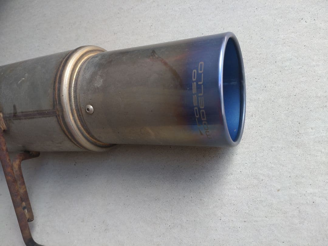 ロッソモデロ　ジュークマフラー