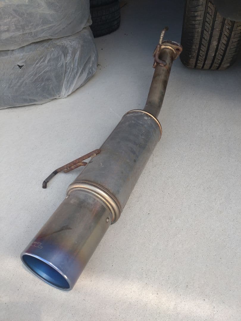 ロッソモデロ　ジュークマフラー