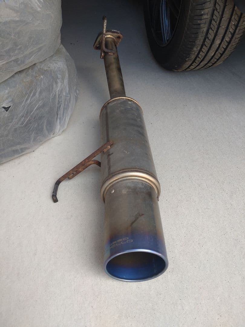 ロッソモデロ　ジュークマフラー