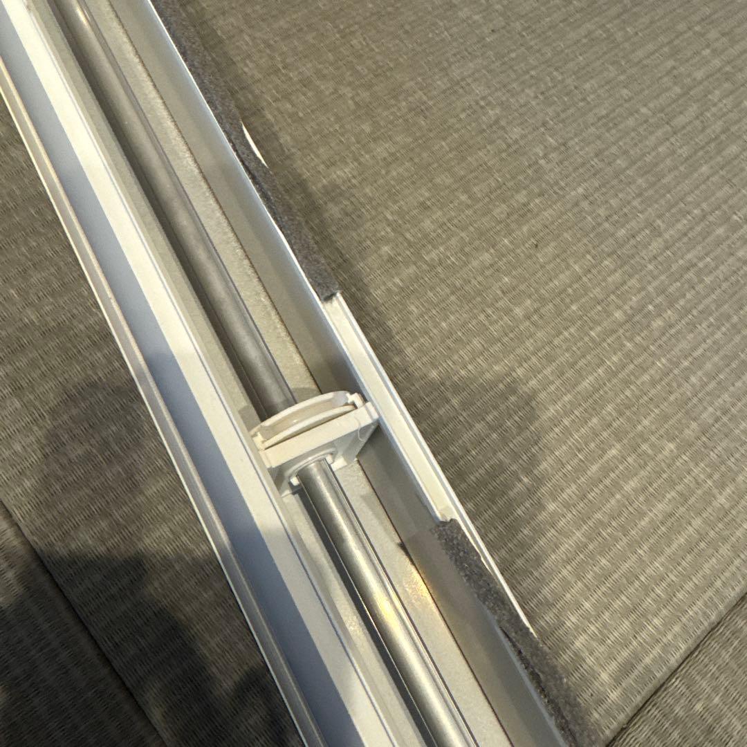 一条工務店　ハニカムシェードSG5961断熱