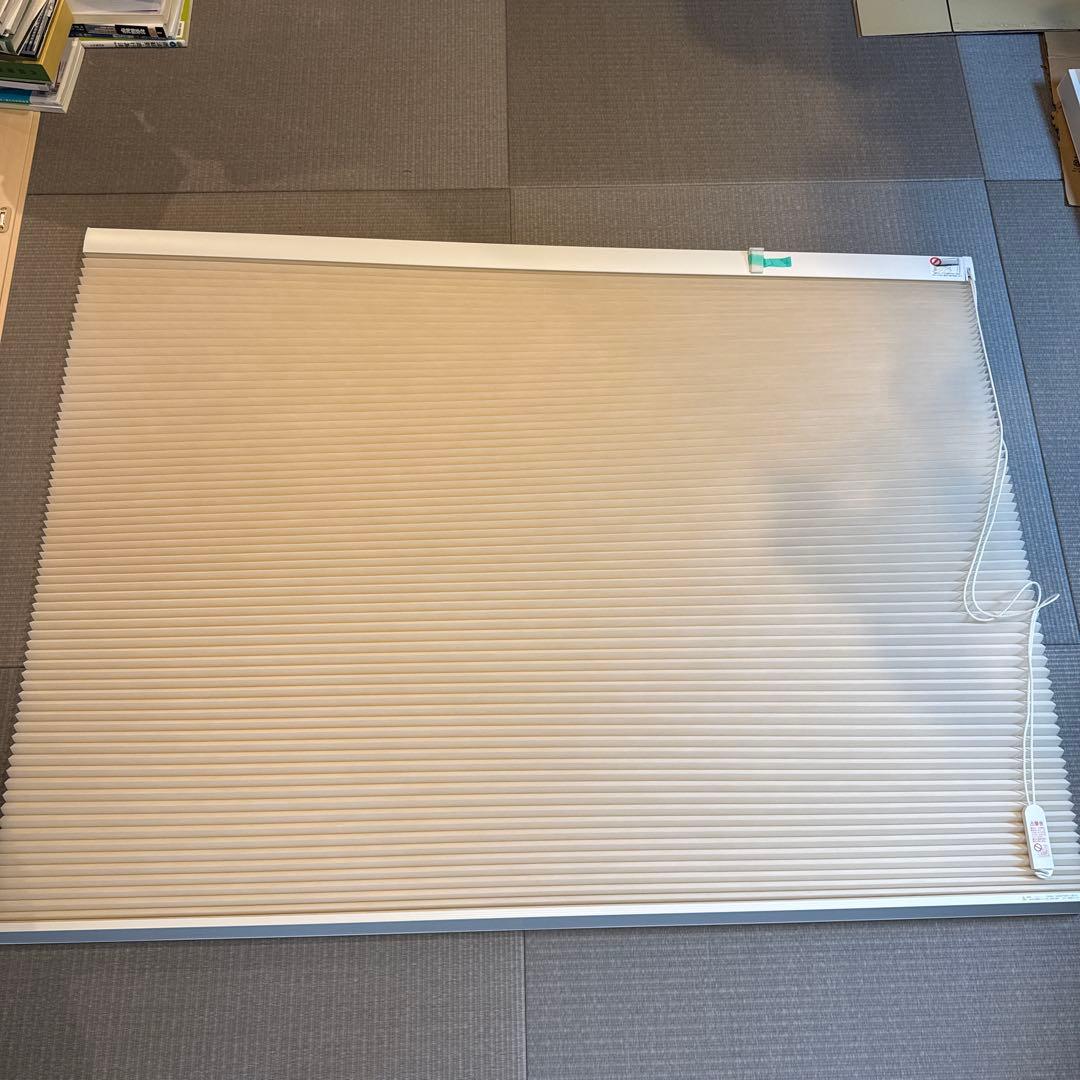 一条工務店　ハニカムシェードSG5961断熱