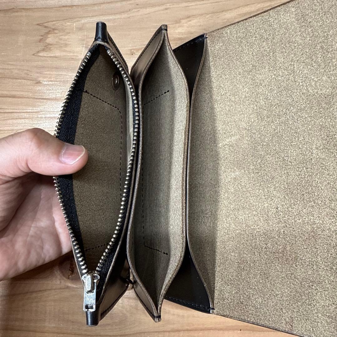 クロムエクセル ホーウィン トラッカーウォレット3層 茶芯 タロンジッパー Ni