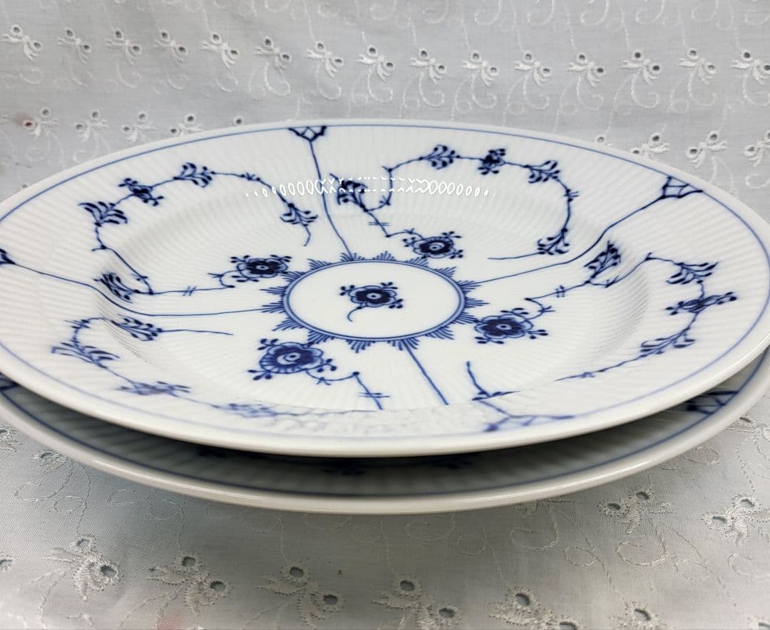 未使用✨ロイヤルコペンハーゲン✨ブルーフルーテッド プレイン プレート大皿①