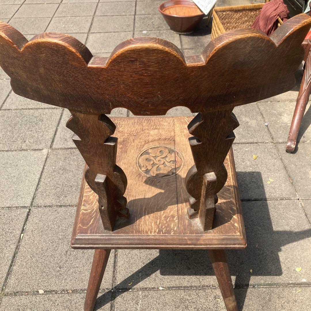 木製彫刻椅子　アンティーク　おしゃれ