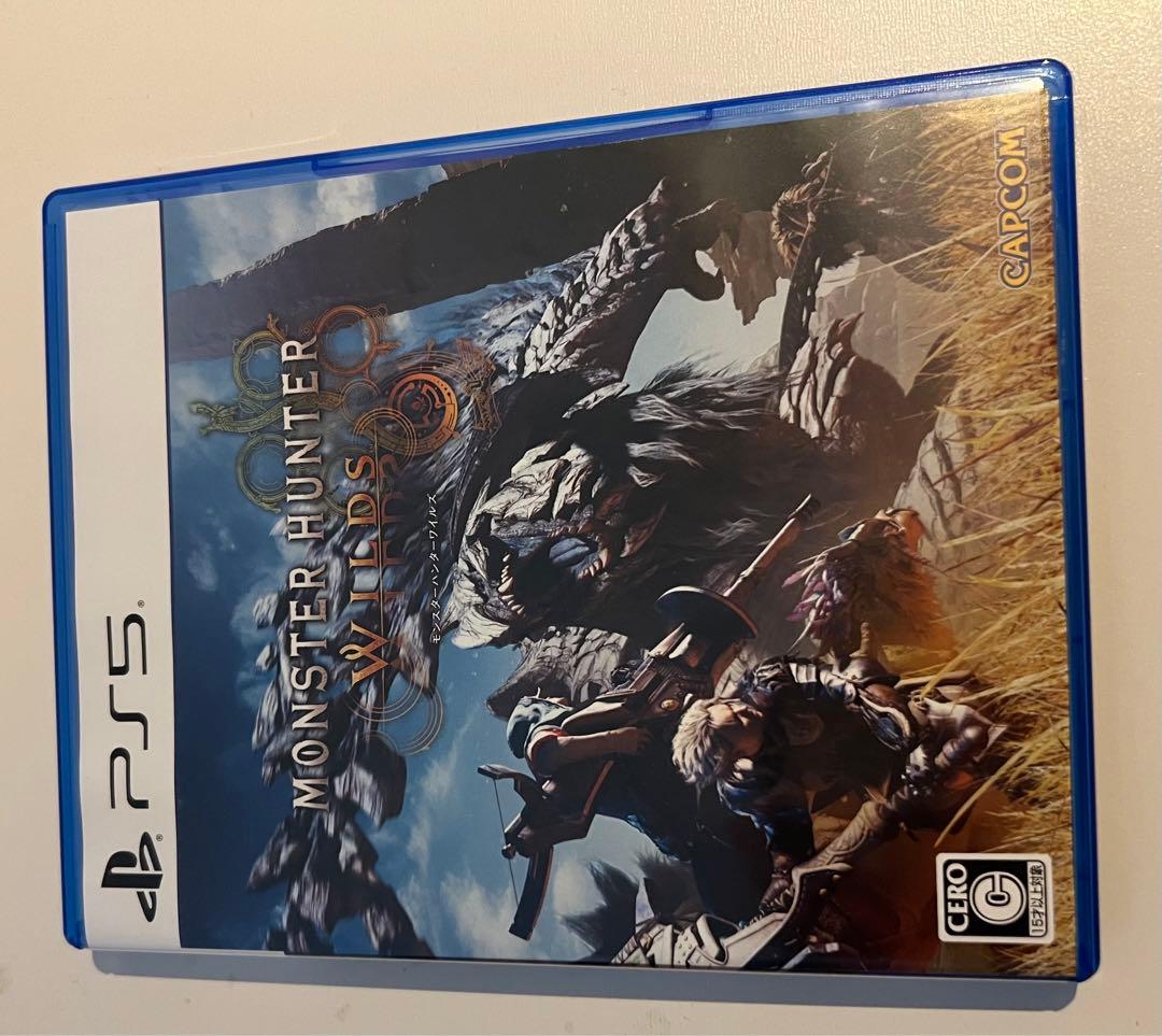 美品PlayStation5 Pro本体モンハンワイルズ付CFI-7000B01