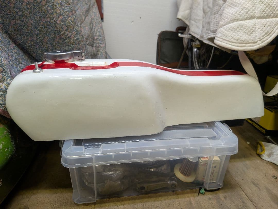 ヤマハ　TA125　タンク