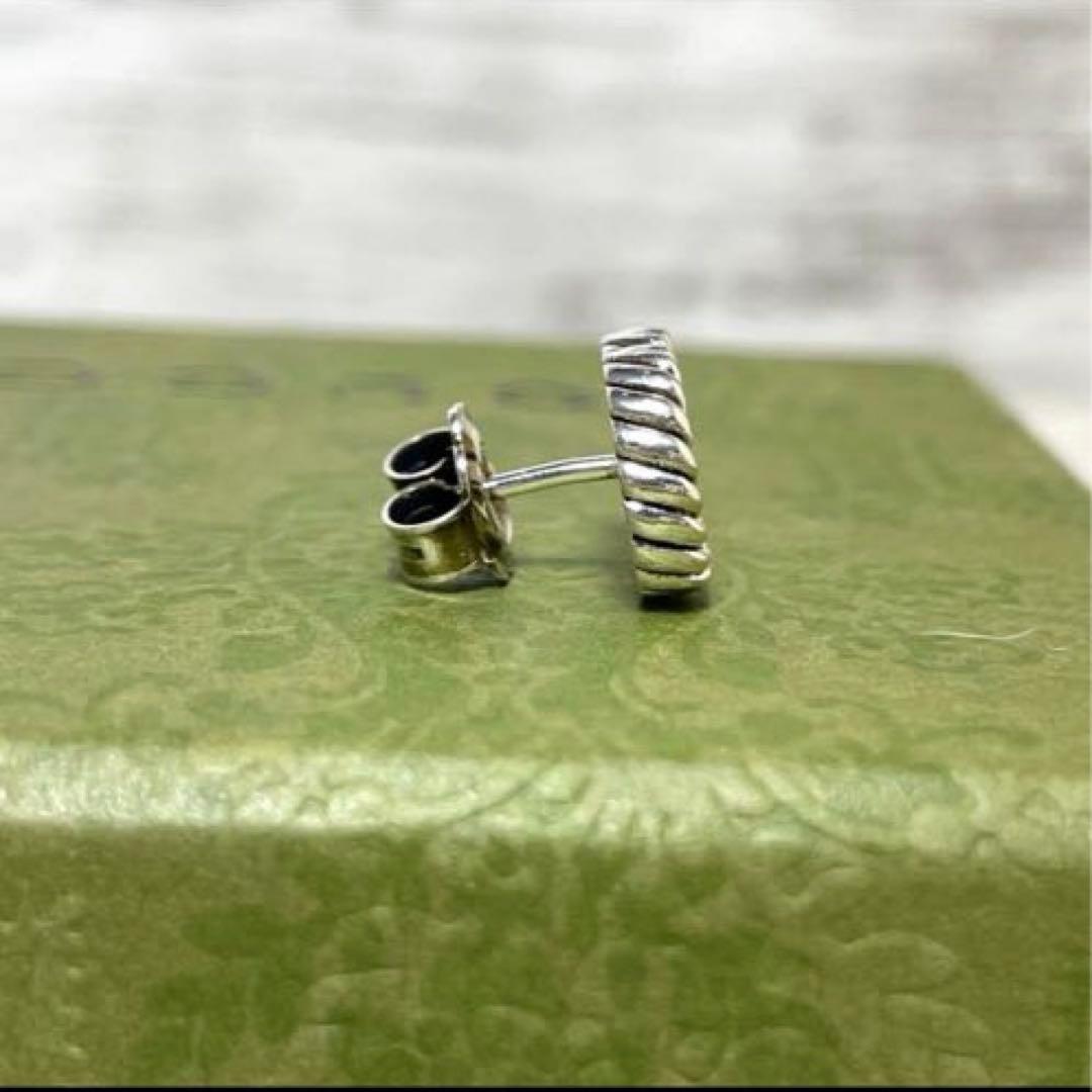 【極美品】グッチ　マーモントGG ツイストピアス片耳　メンズ/レディース　燻