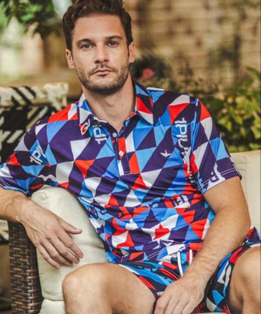 美品　ウノピュウノウグァーレ1piu1uguale3セットアップMサイズ