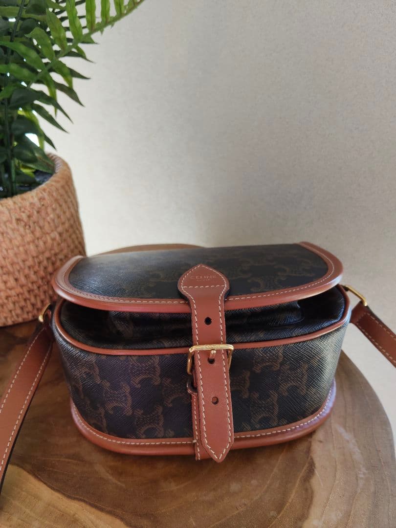 CELINEセリーヌ☆ミディアム フォルコバッグ トリオンフキャンバス＆カーフ☆