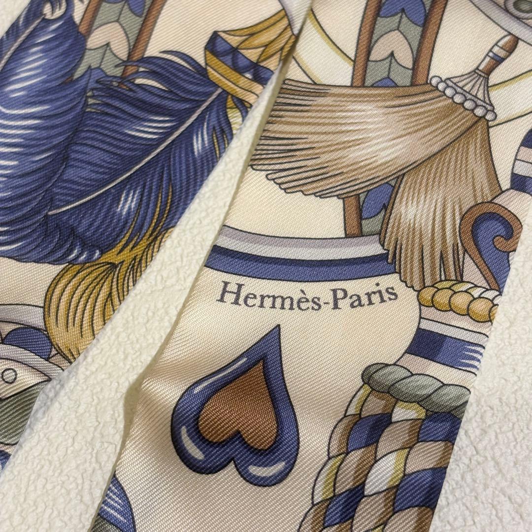HERMES ツイリーHARNAIS DE COEUR アルネドゥクール