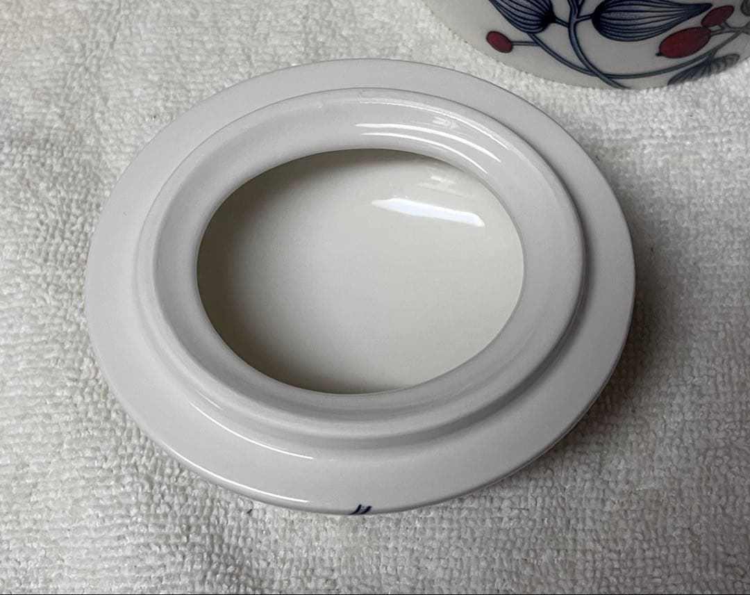 本日限定お値下げ　ルノ　フロストベリー　ジャー蓋付　0.25L