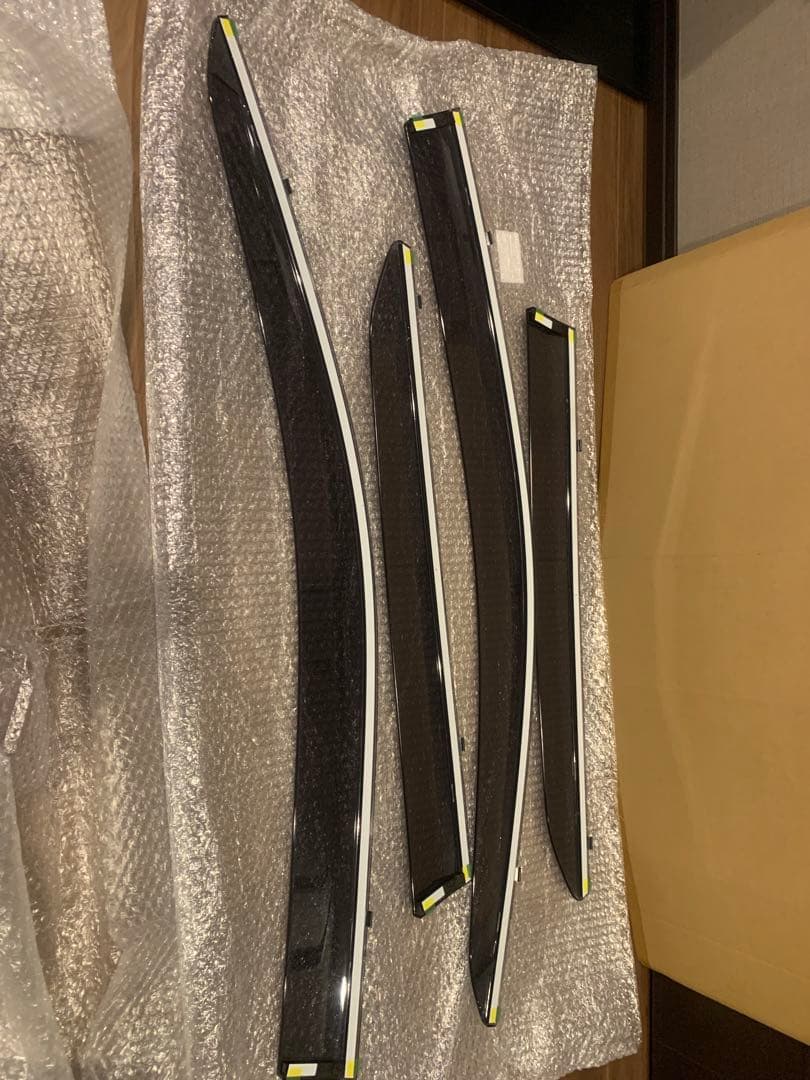 タカさん専用 TOYOTA トヨタ カローラクロス　純正 サイドドアバイザー