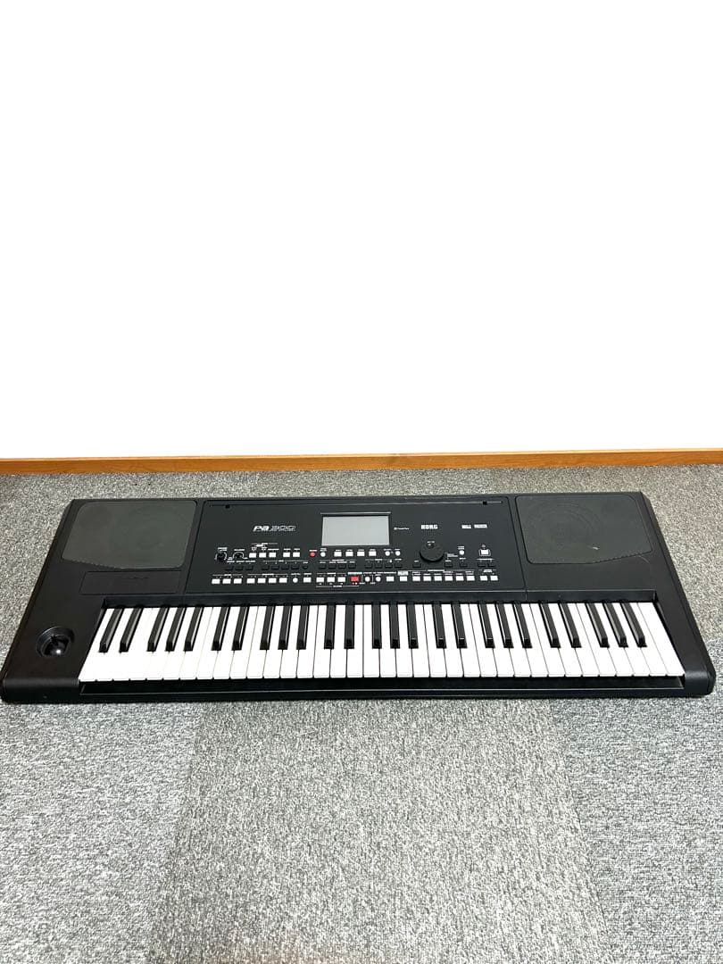KORG コルグ Pa300 61鍵 キーボード パーソナルアレンジャー