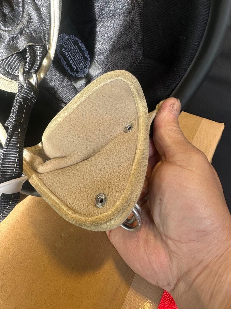 ポリスヘルメット