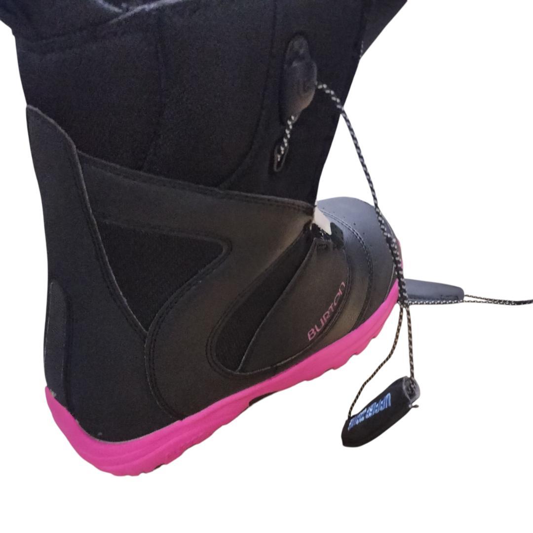 未使用 BURTON バートン スノーボードブーツ MINT ASIAN FIT