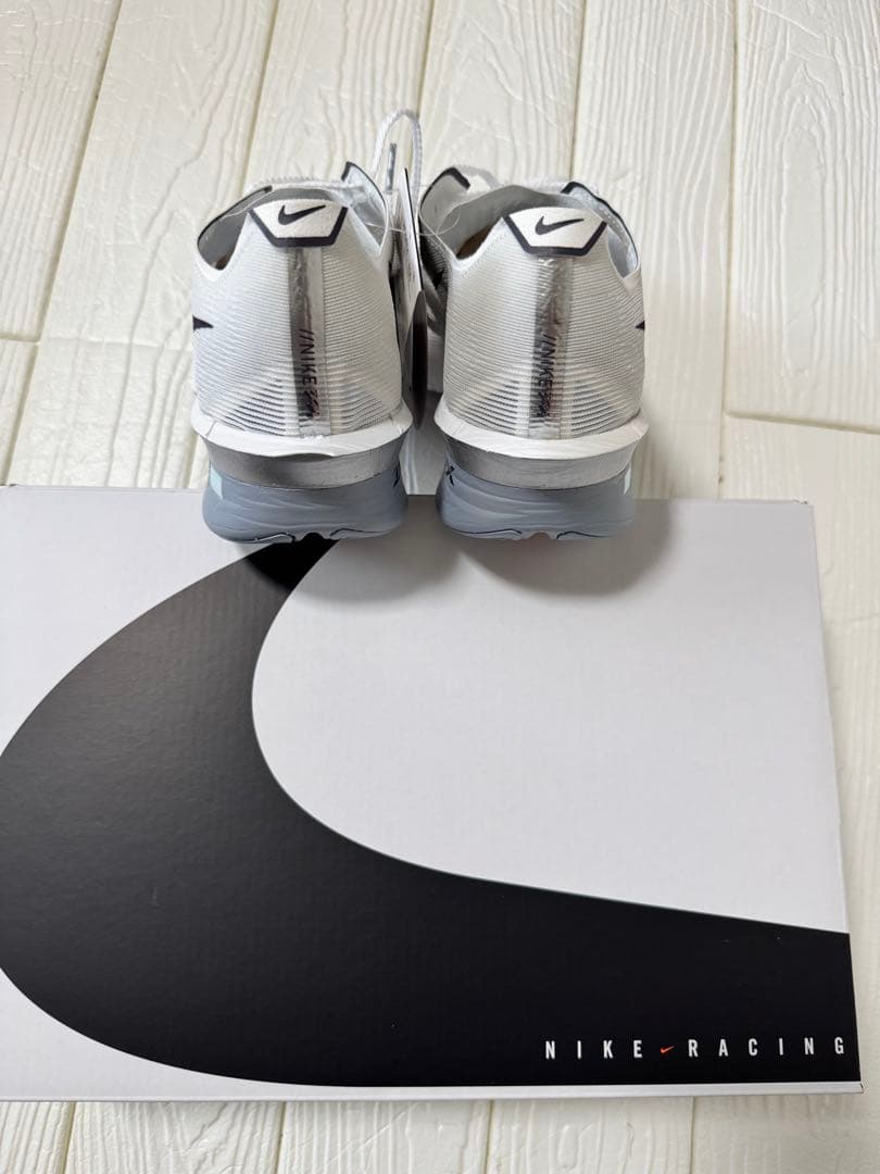 新品 ナイキ ズームX ヴェイパーフライ ネクスト% 4 PRM 27cm