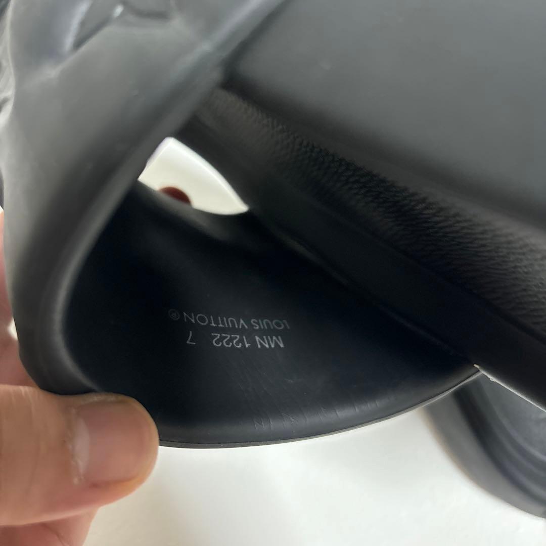 Louis Vuitton ブラック サンダル