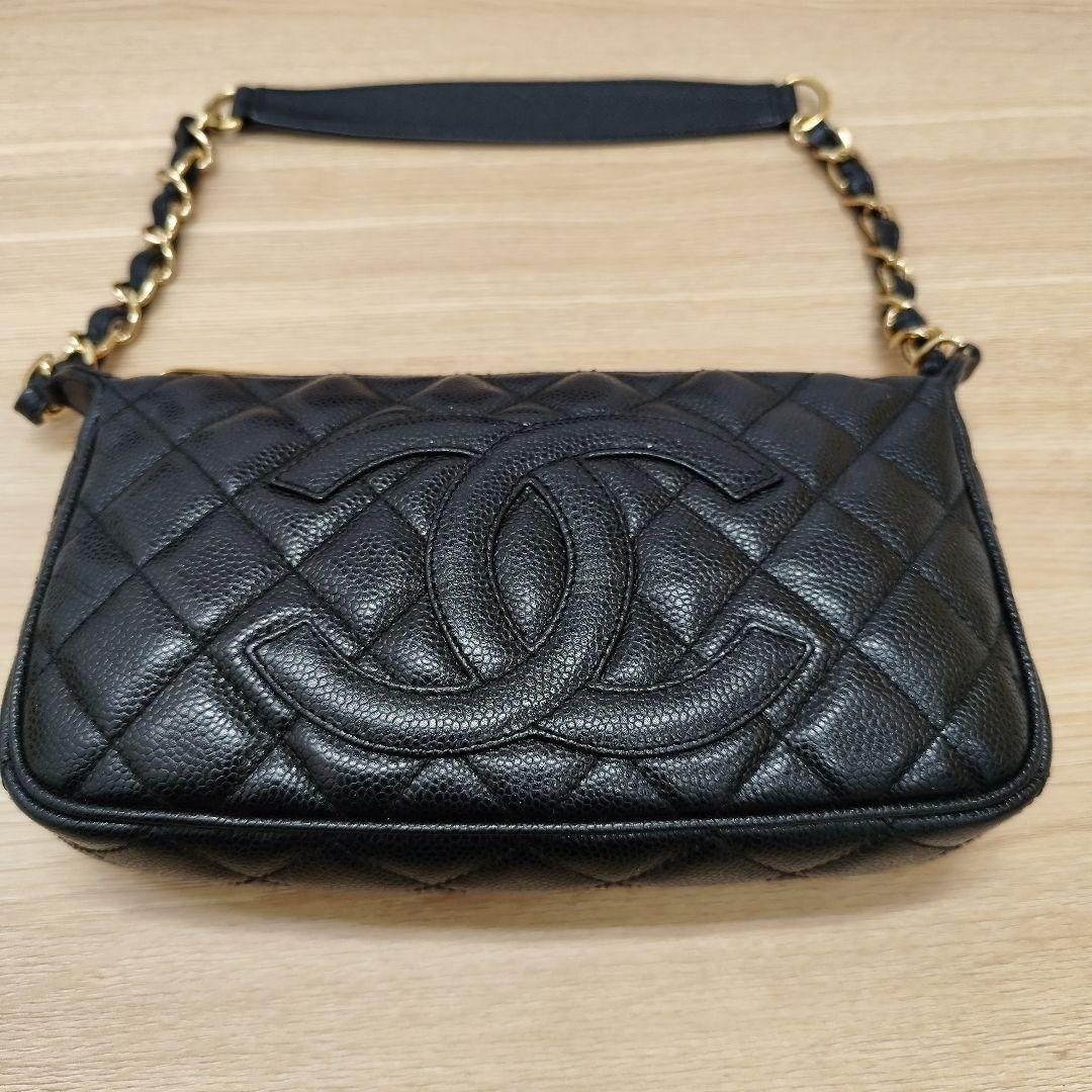 シャネル マトラッセ キャビアスキン