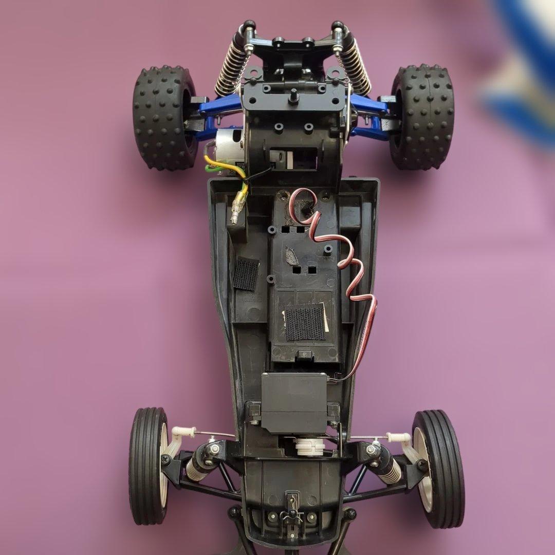 ジャンク品　セイントドラゴンボディ　シャーシ不明（ミキシング）