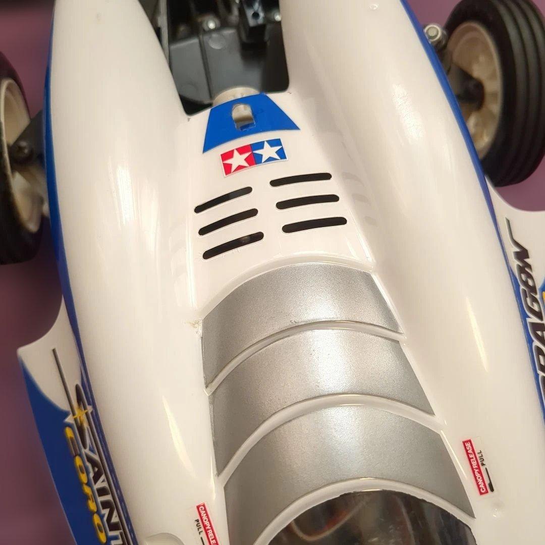 ジャンク品　セイントドラゴンボディ　シャーシ不明（ミキシング）