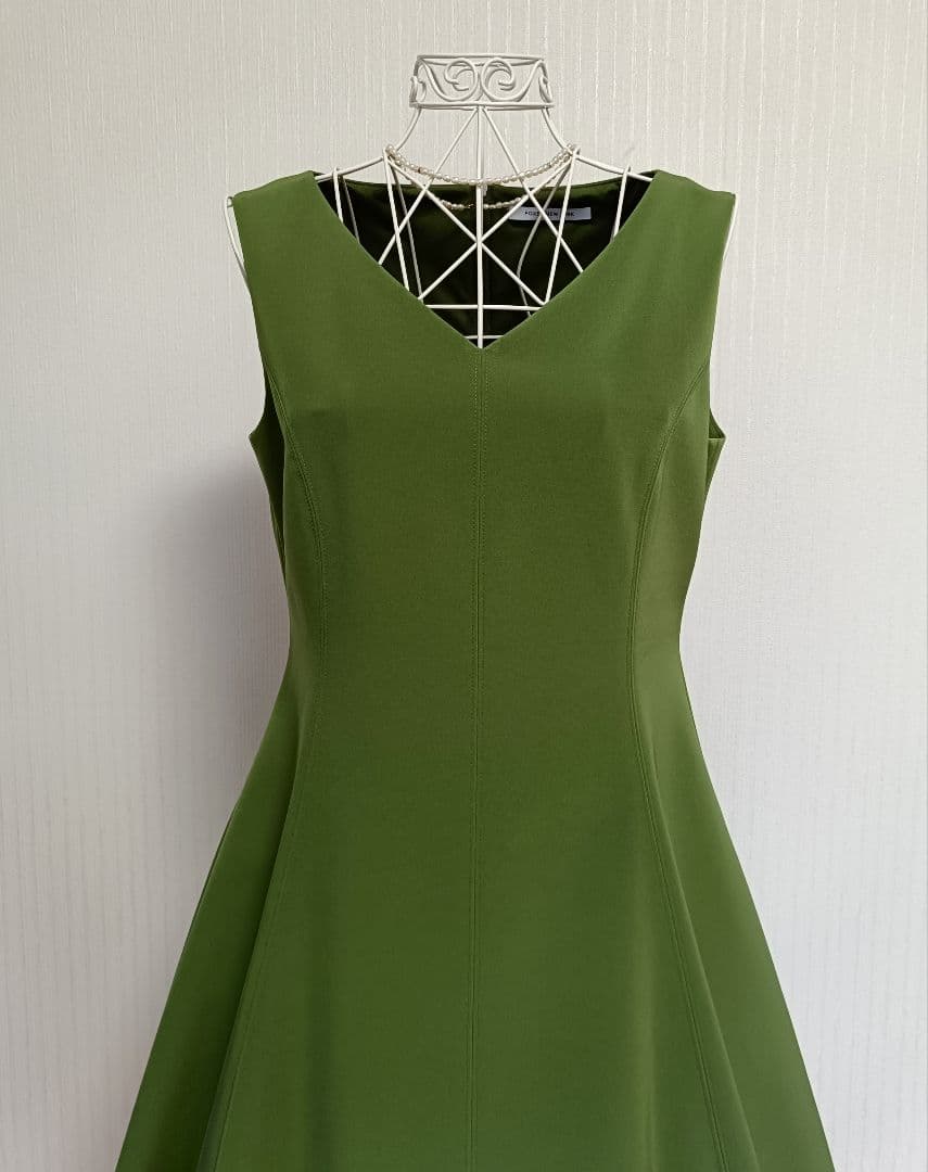 ☆フォクシーニューヨークVネックワンピースグリーンティー希少42☆