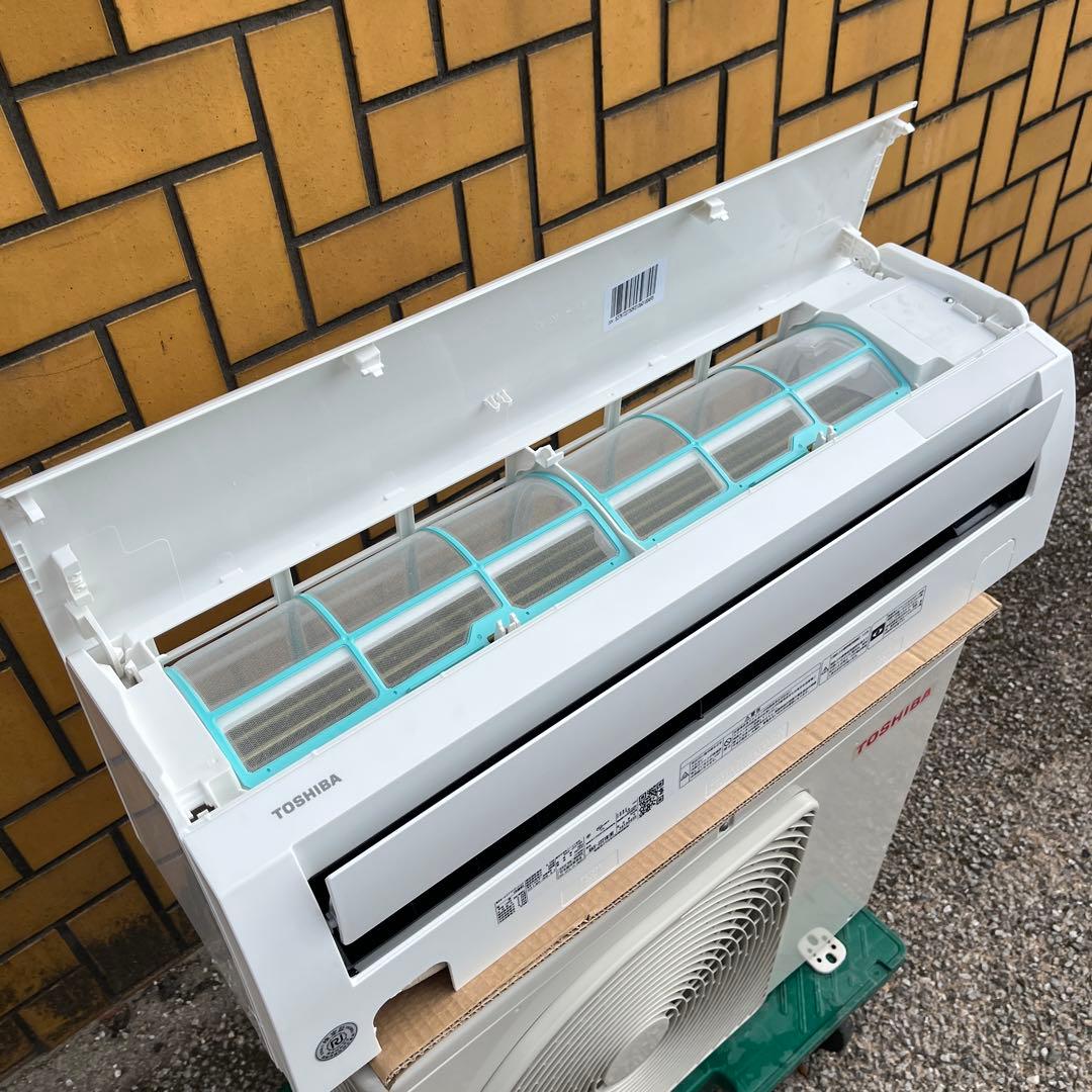 東芝 ルームエアコン RAS-J221M (主に6畳) 2023年