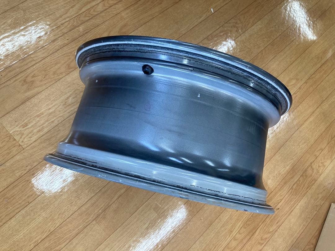 カローラスポーツ　純正18インチアルミ