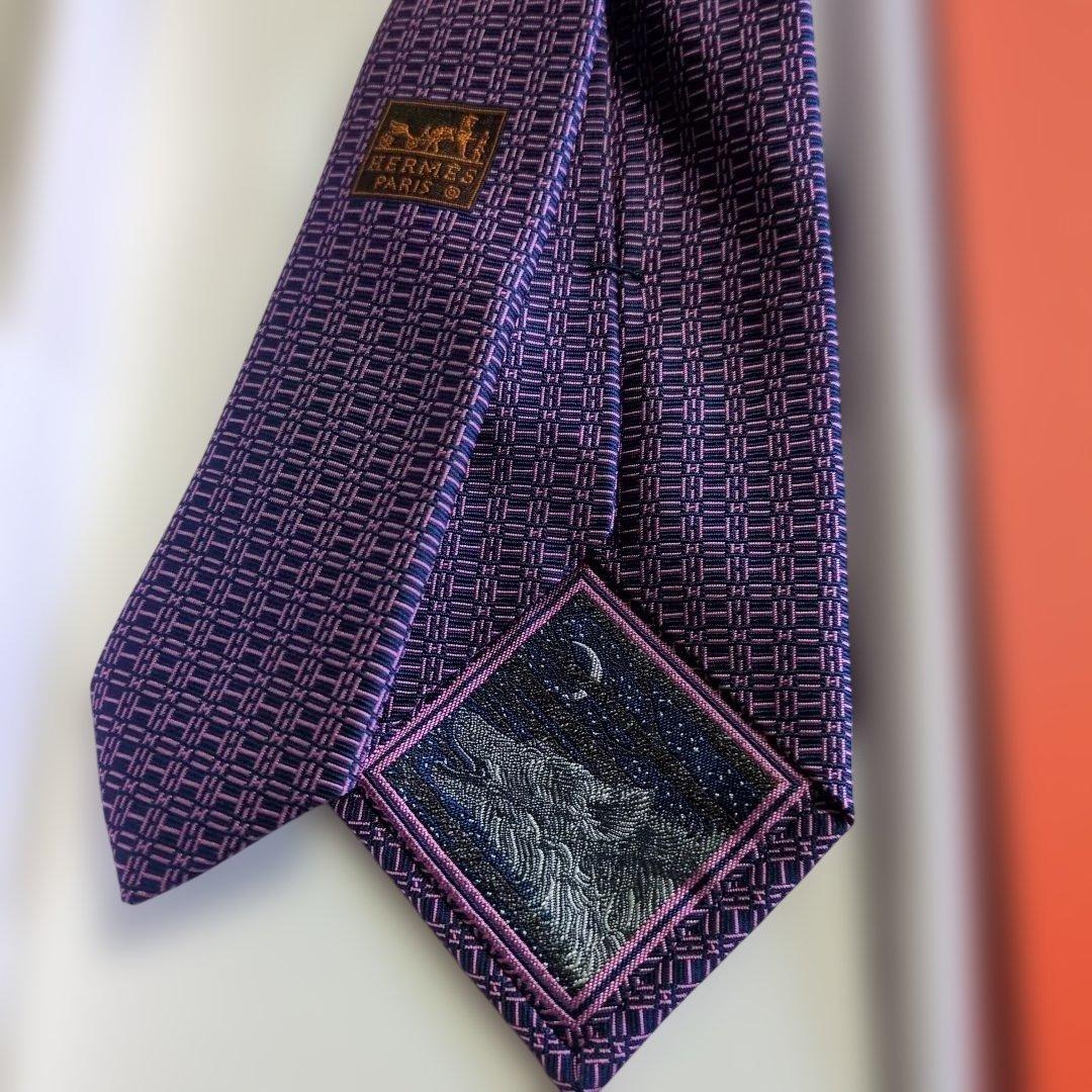 HERMÈS 紫 幾何学模様 ネクタイ