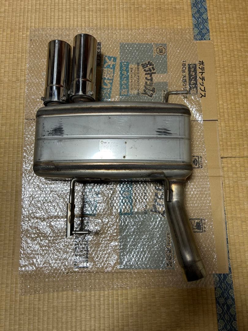  E90 320i パフォーマンスマフラー