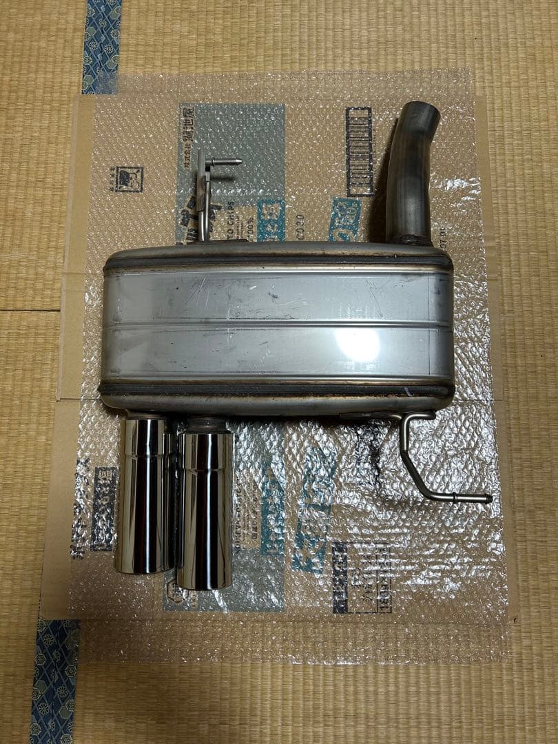  E90 320i パフォーマンスマフラー