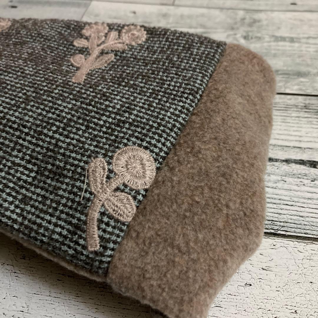 ハンドメイド　ネックウォーマー　スヌード　ミナペルホネン　ボヌール使用