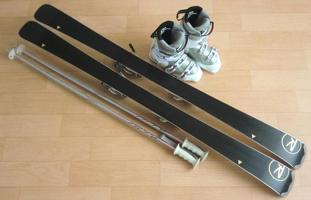 ■■送料無料■ロシニョール■女性用スキーセット■146/24-24.5■WAX■