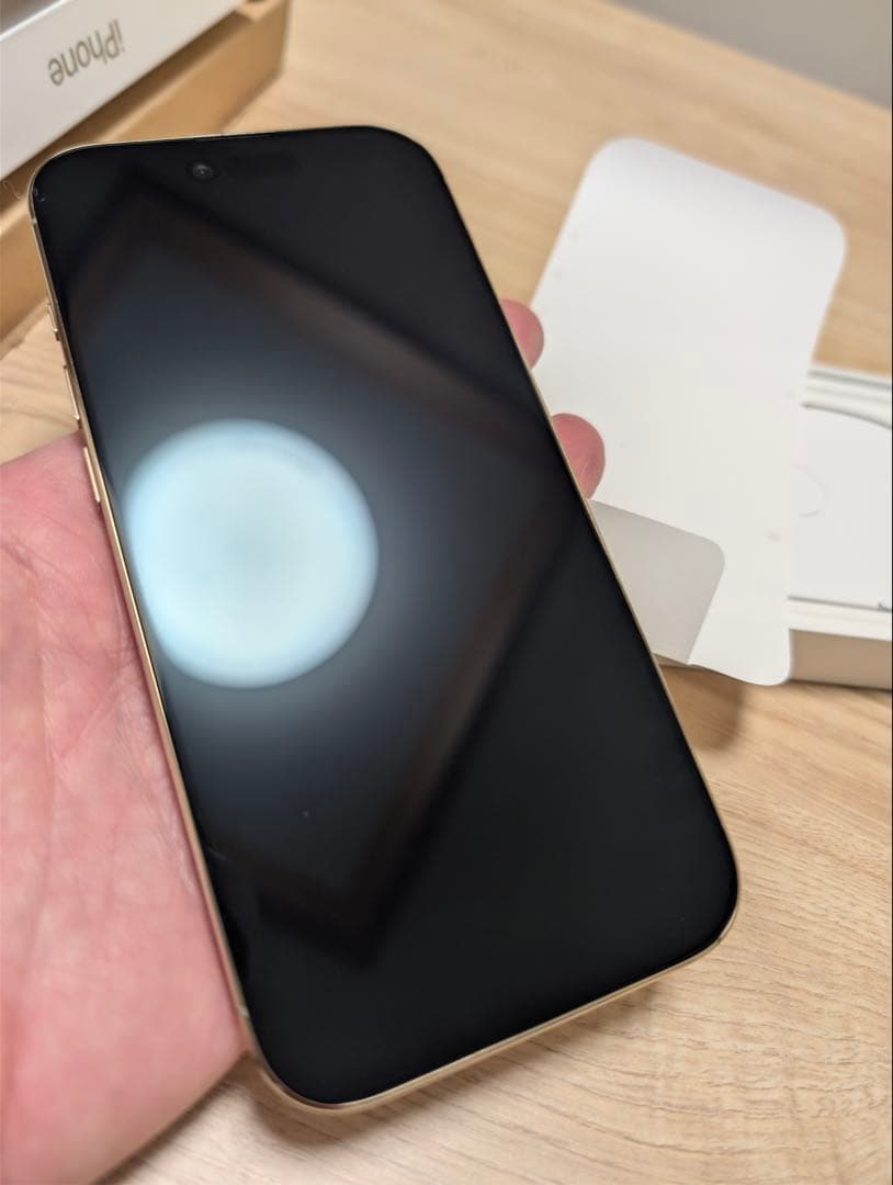 【美品】Apple iPhone 17 Air ゴールド256GB