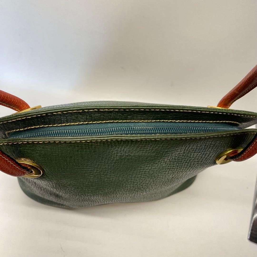 ロエベ グリーンショルダーバッグ 型押しレザー ビンテージ