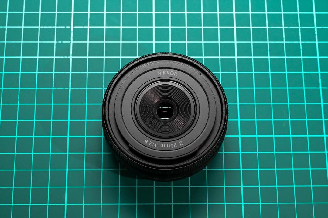 [美品/保証有]Nikon NIKKOR Z 26mm f2.8 zマウント