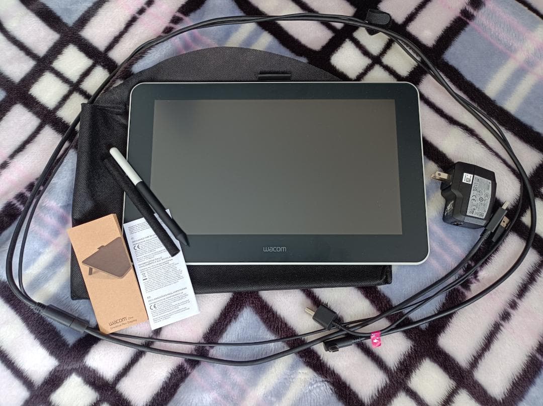 液タブ・ペンタブ Wacom One