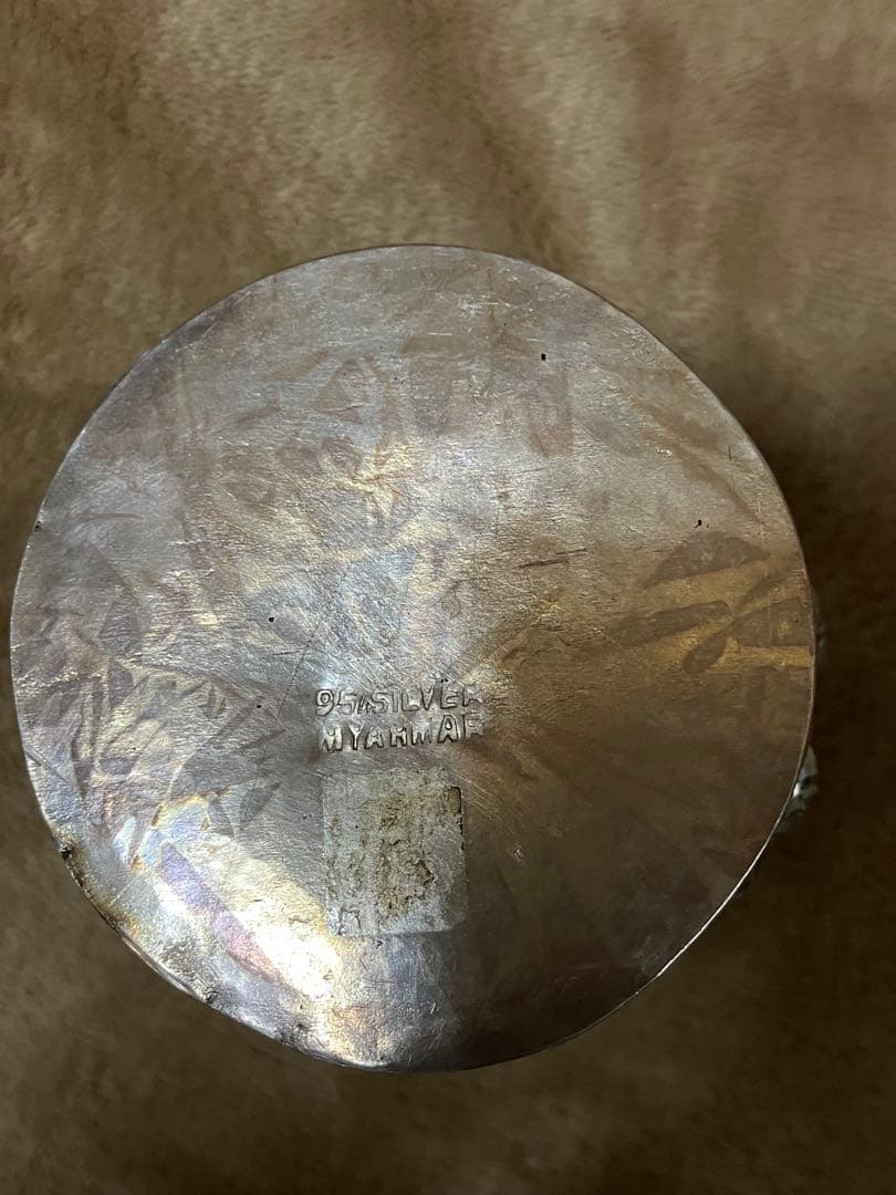 銀製 アンティーク小物入れミャンマー産カレンシルバー