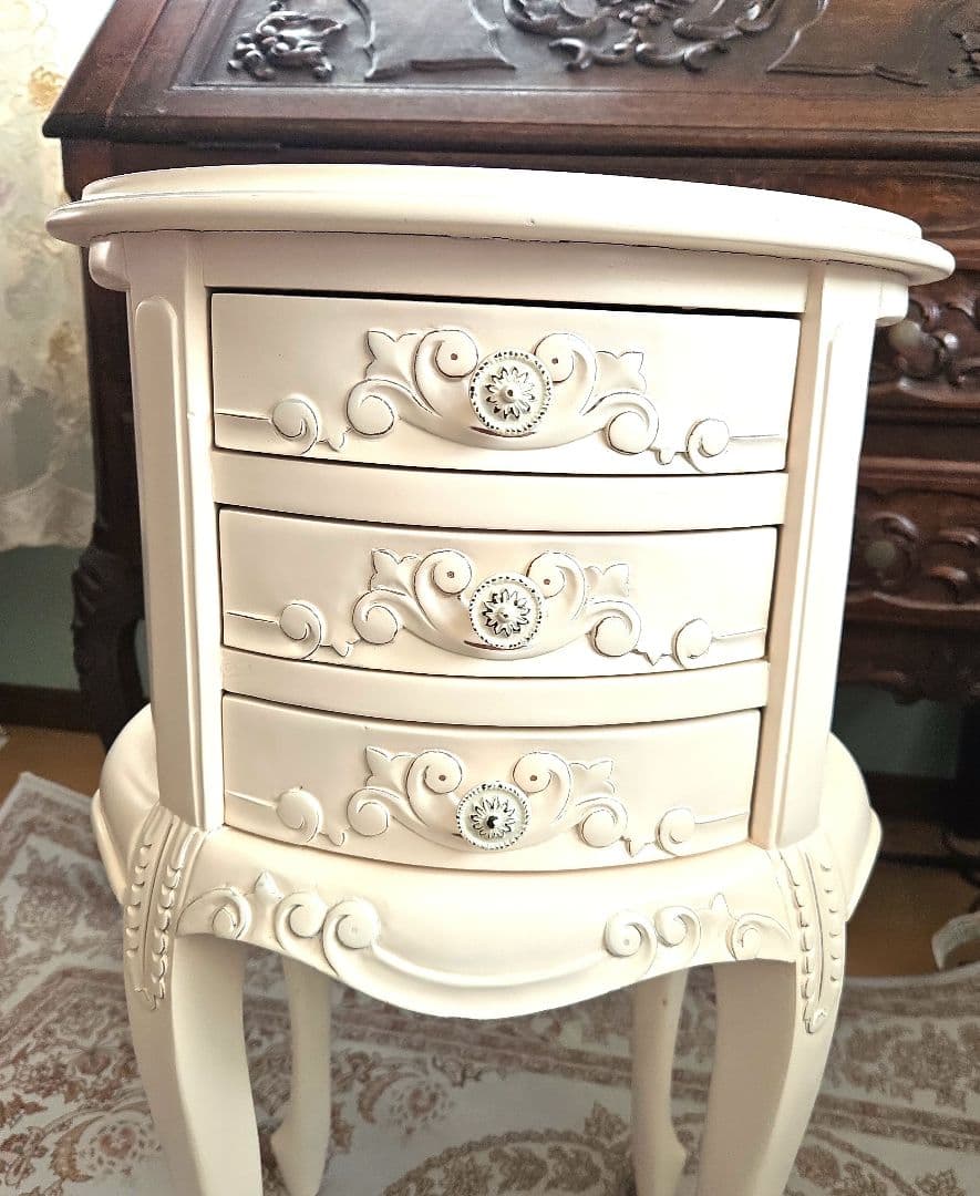 ホワイト サイドチェスト 猫足 アンティーク調