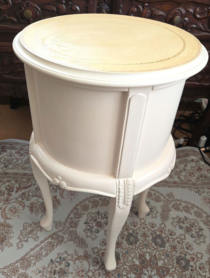 ホワイト サイドチェスト 猫足 アンティーク調