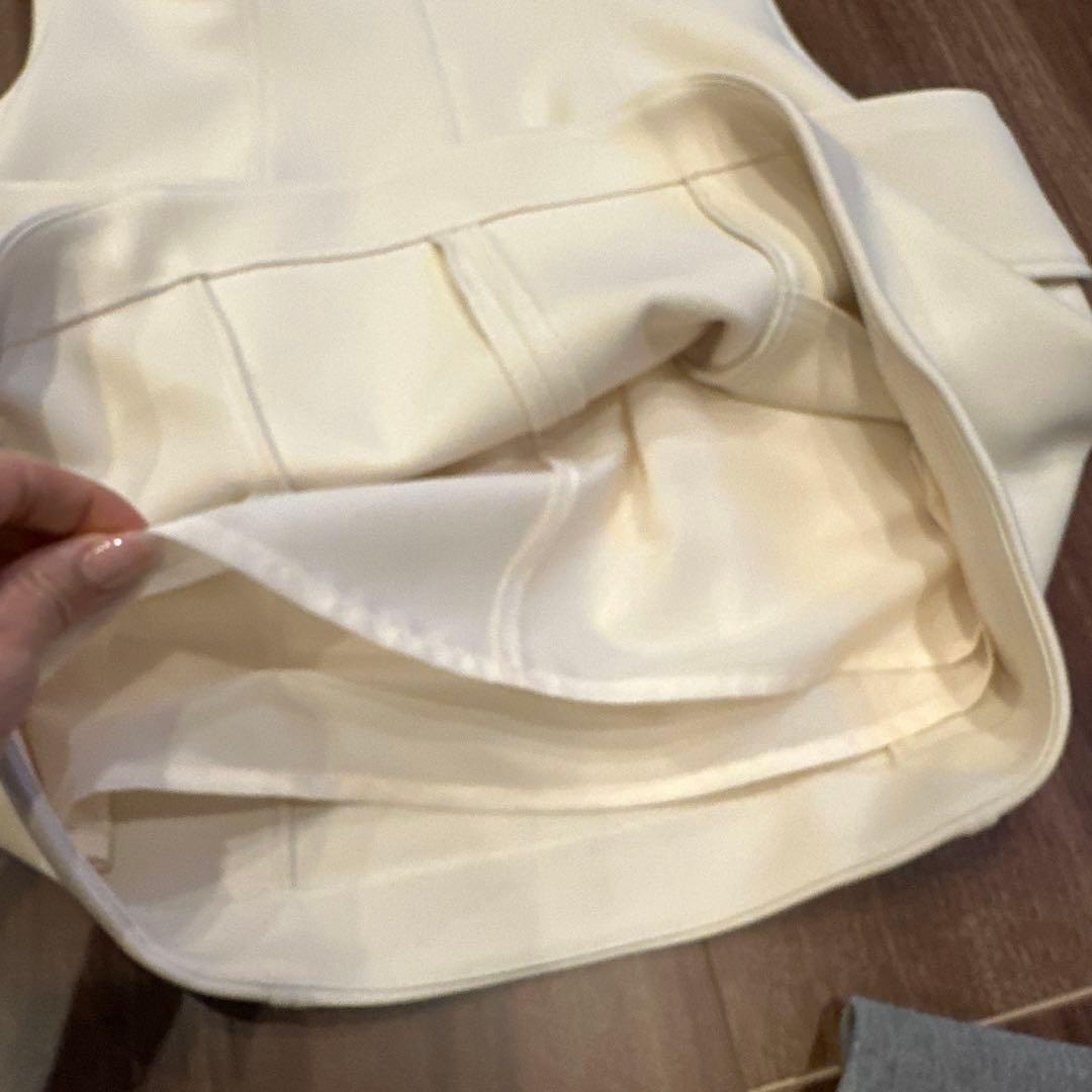 akiki ballerinaワンピース ecru