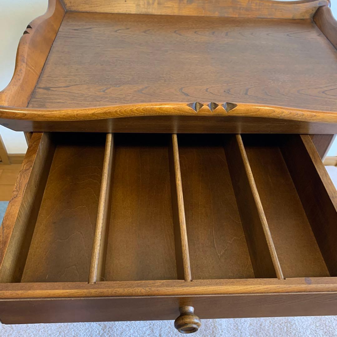 カリモク　キッチンワゴン　キャスターなし