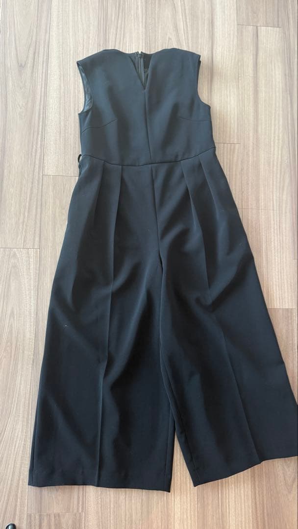 heve ハートネックオールインワン