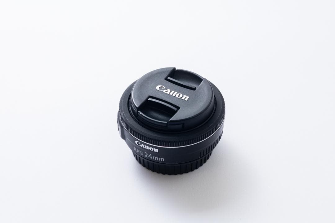 Canon カメラレンズ　EFS 24mm f/2.8 STM