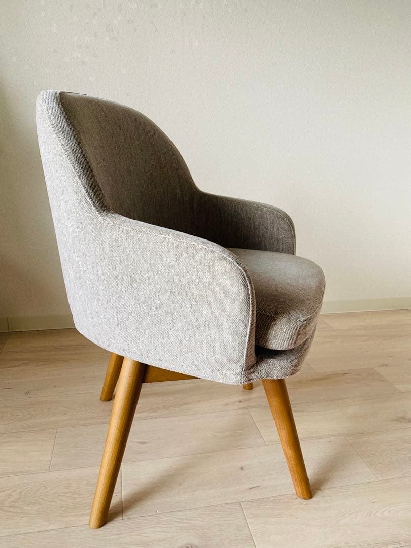 PIIVO(ピーヴォ)　チェア ライトグレー unico 木製