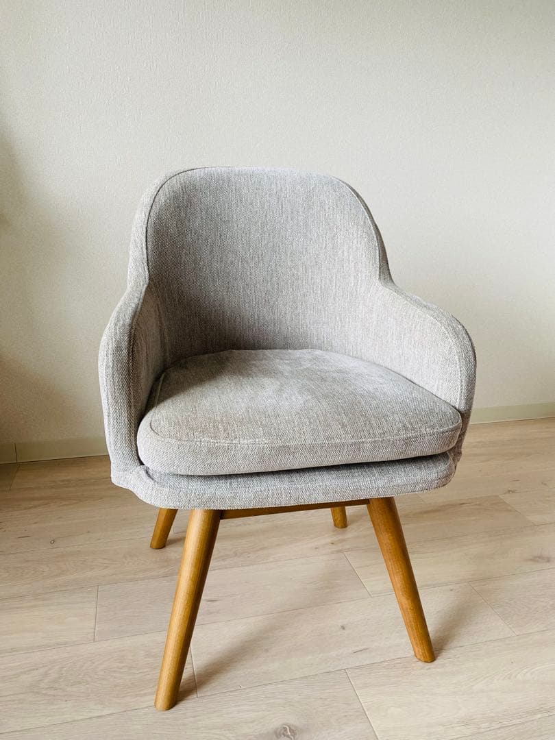 PIIVO(ピーヴォ)　チェア ライトグレー unico 木製